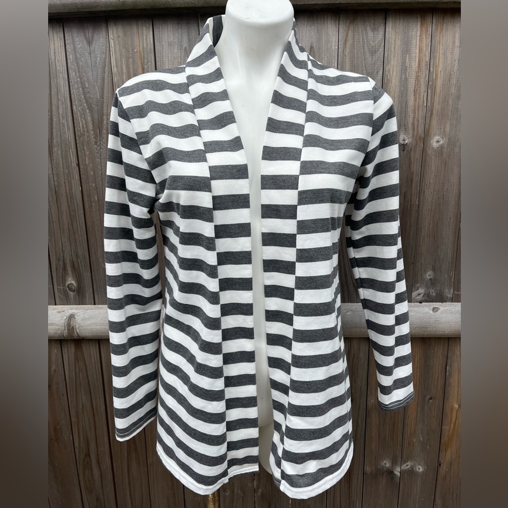 Merry Fun Women's Elbow Patch Long Sleeve Gray White Striped Open Front Cardigan